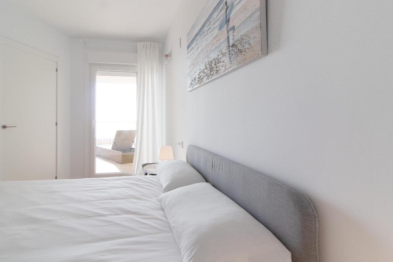 Global Properties, Apartamento De 2 Habitaciones Con Terraza Y Vistas Al Mar Canet d'En Berenguer Екстериор снимка